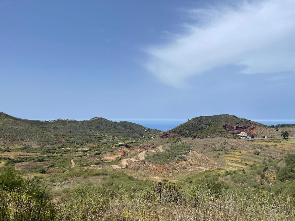 Monte Del Agua House Villa Erjos-El Tanque Bagian luar foto